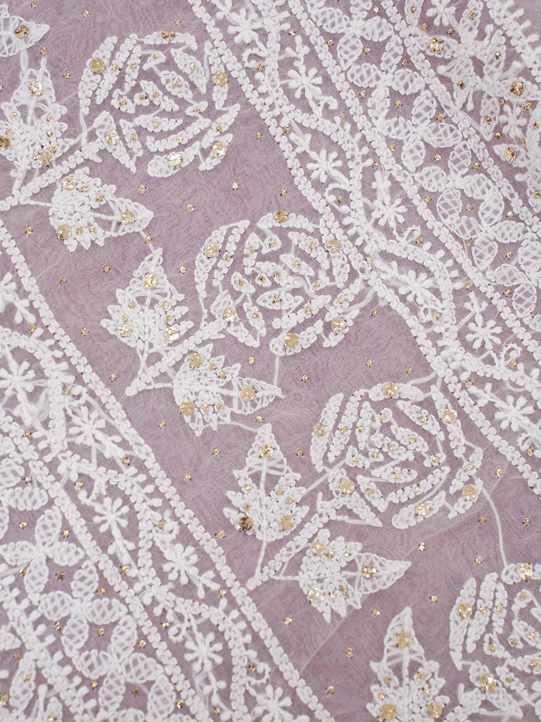 Ada Hand Embroidered Off White Organza Lucknowi Chikankari Saree With Blouse And Muqaish Work 01A596534