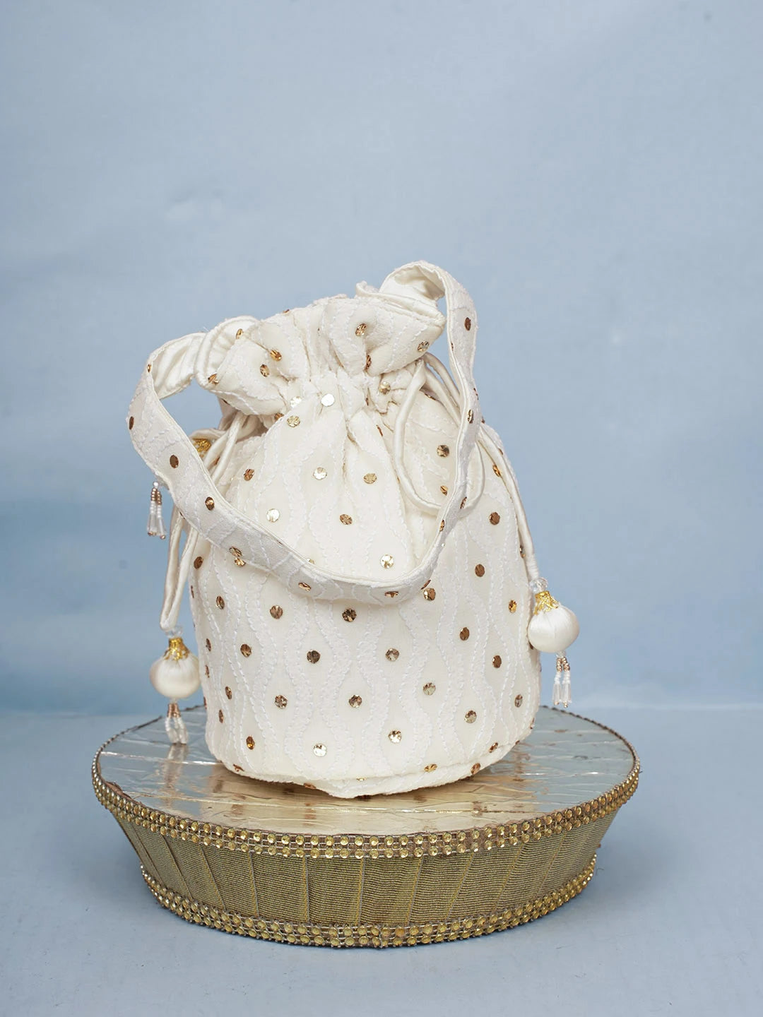 Ada Hand Embroidered White Pure Georgette Lucknowi Chikankari Potli Bag With Muqaish Work 01A584821