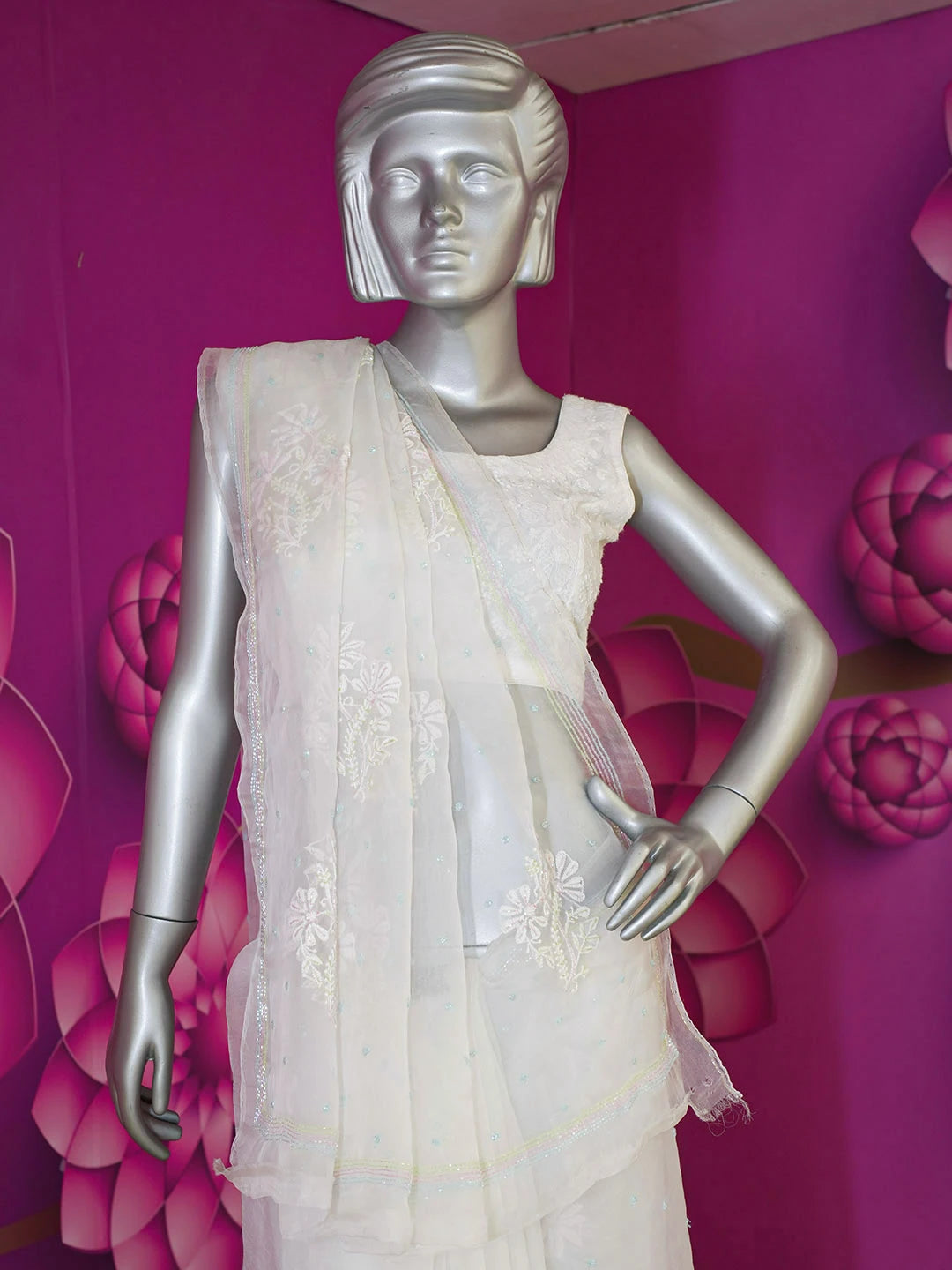 Ada Hand Embroidered Off White Organza Lucknowi Chikankari Saree With Blouse And Cutdana Work 01A584163
