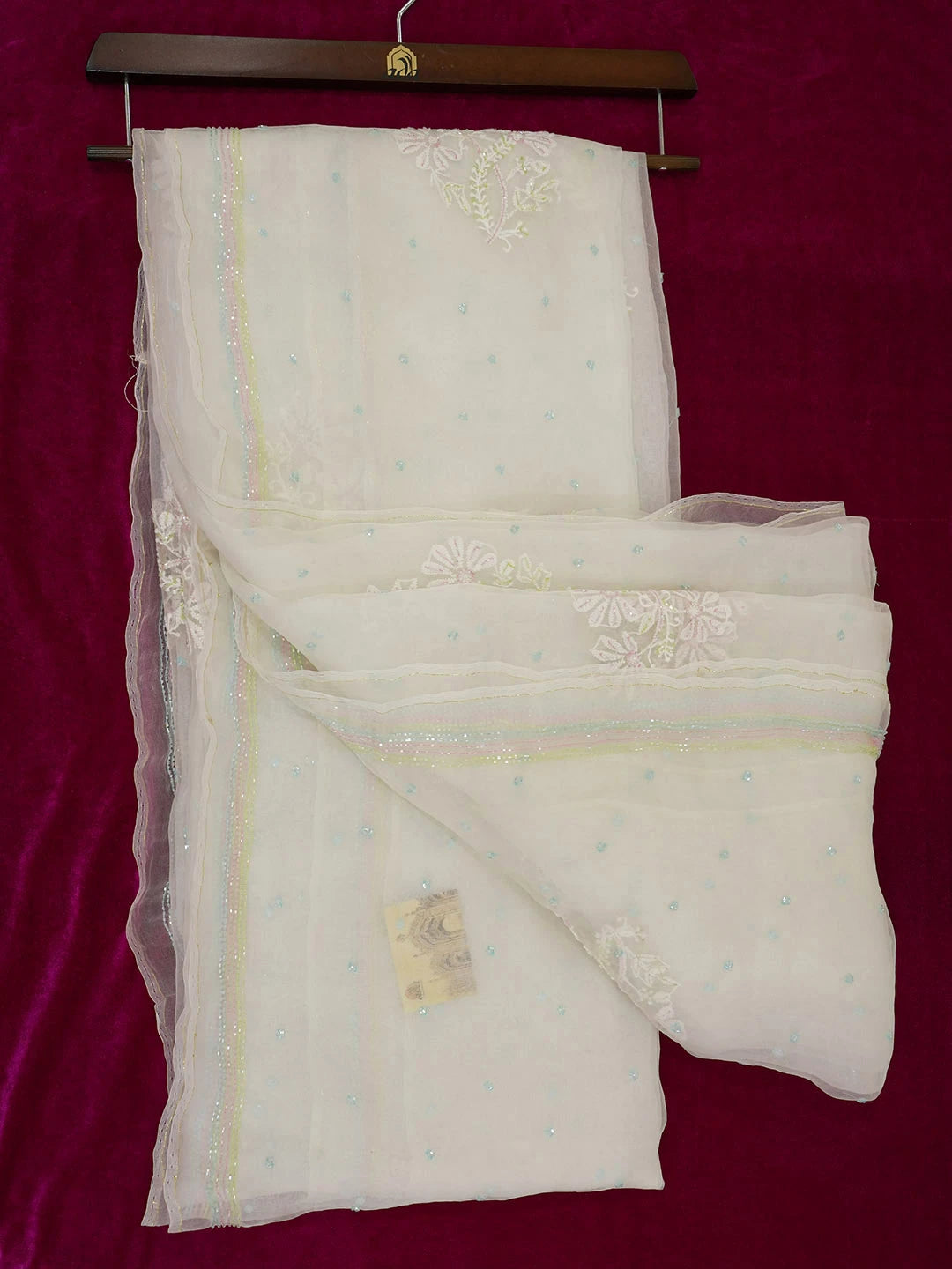 Ada Hand Embroidered Off White Organza Lucknowi Chikankari Saree With Blouse And Cutdana Work 01A584163