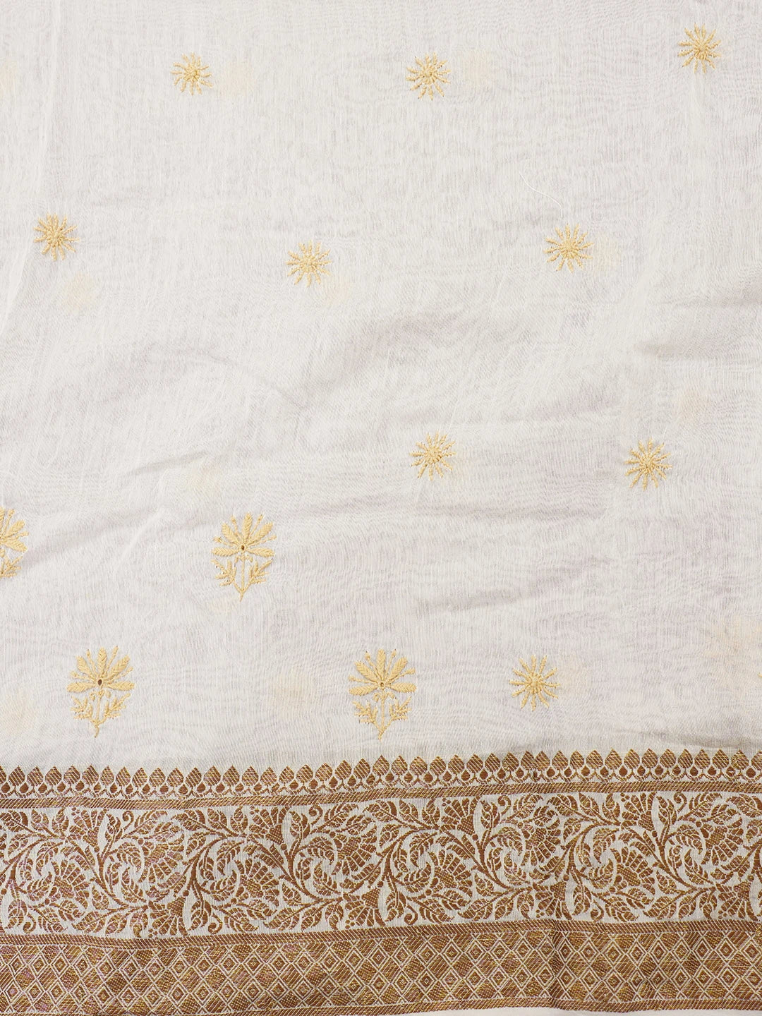 Ada Hand Embroidered Cream Chanderi Lucknowi Chikankari Saree With Blouse 01A592362