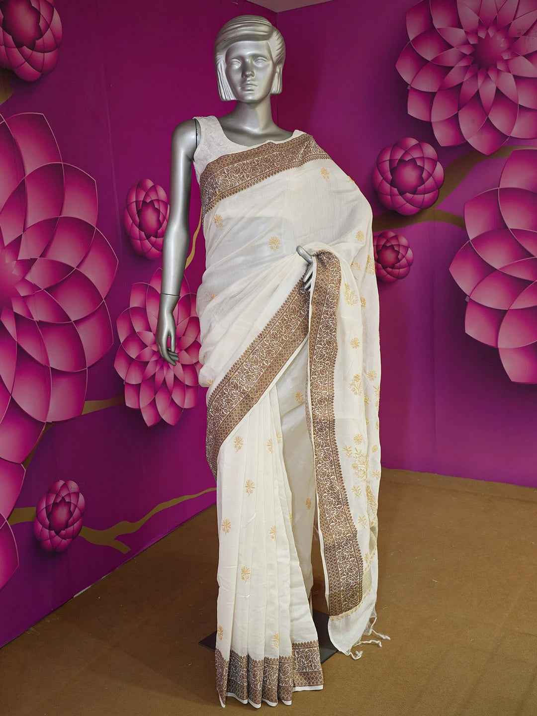 Ada Hand Embroidered Cream Chanderi Lucknowi Chikankari Saree With Blouse 01A592362