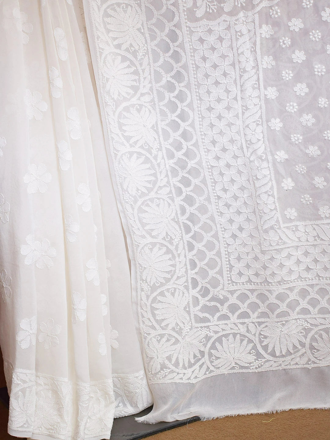 Ada Hand Embroidered White Pure Georgette Lucknowi Chikankari Saree with Blouse 01A311732