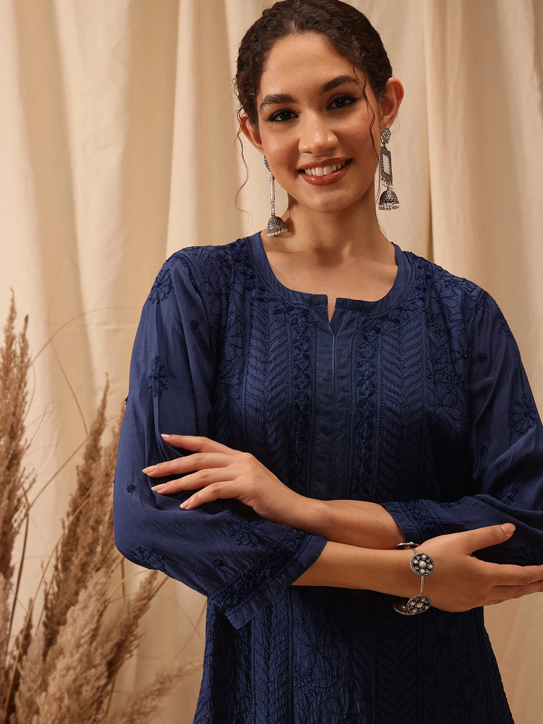 Ada Hand Embroidered Navy Blue Muslin Lucknowi Chikankari straight Kurta A411655