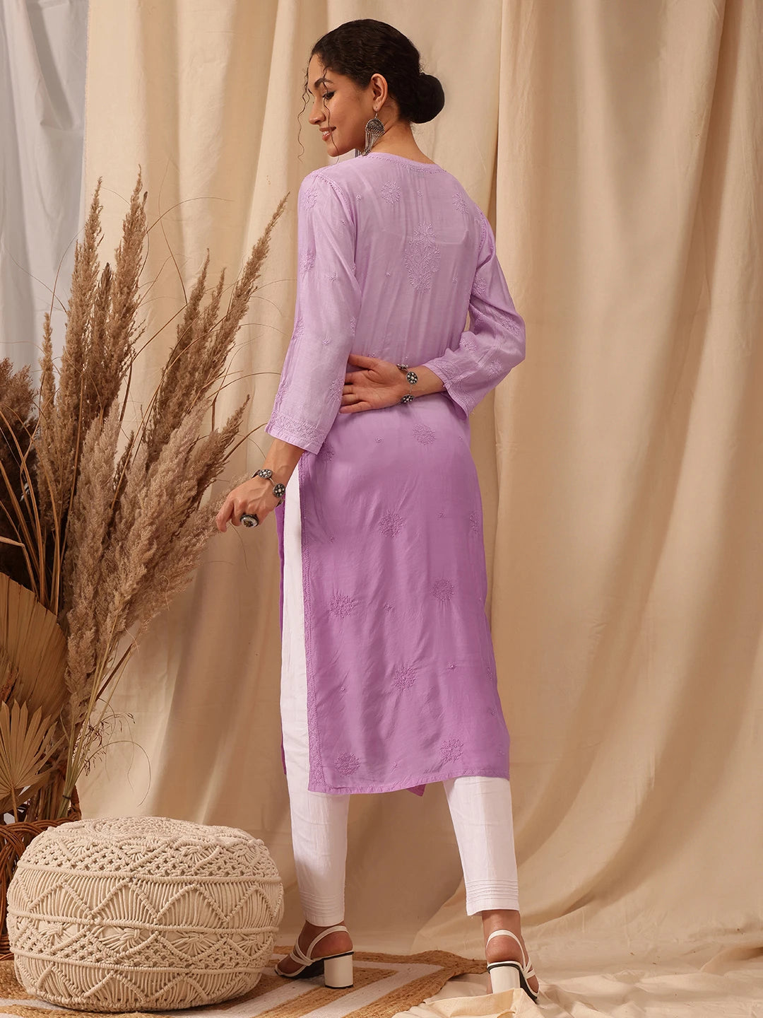 Ada Hand Embroidered Lavender Muslin Lucknowi Chikankari straight Kurta A411656