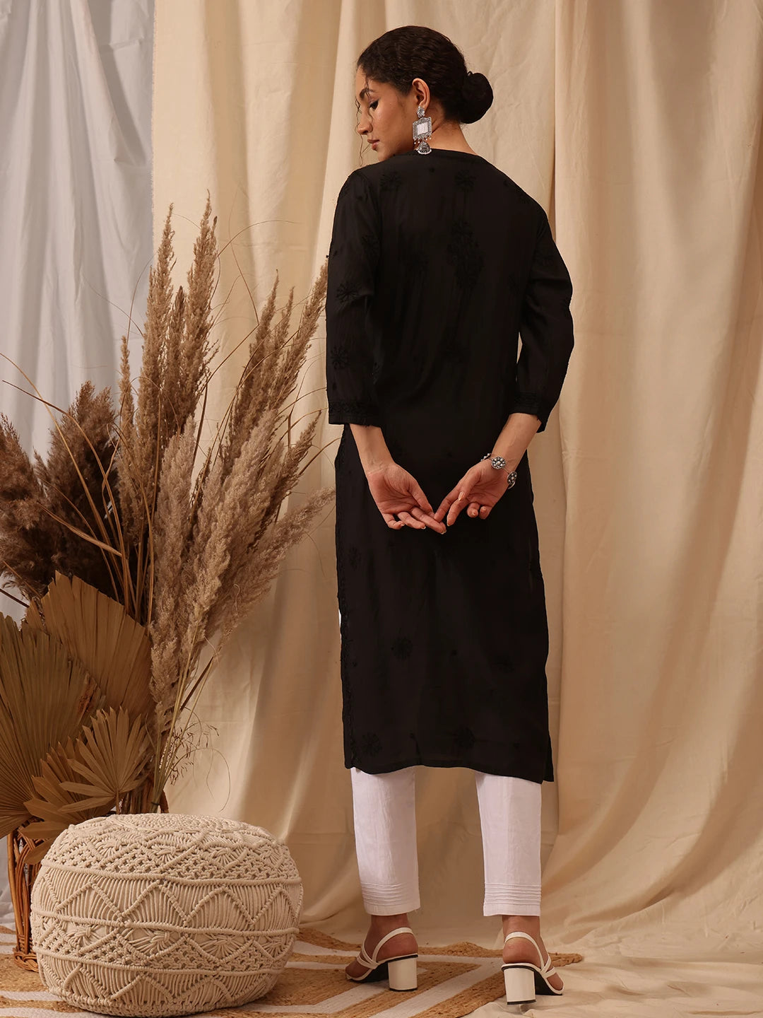 Ada Hand Embroidered Black Muslin Lucknowi Chikankari straight Kurta A411657