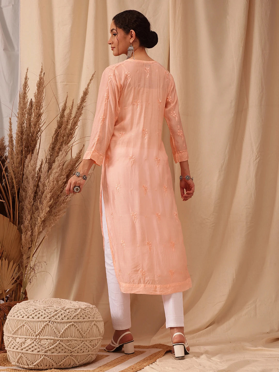 Ada Hand Embroidered Peach Muslin Lucknowi Chikankari Kurta A411649