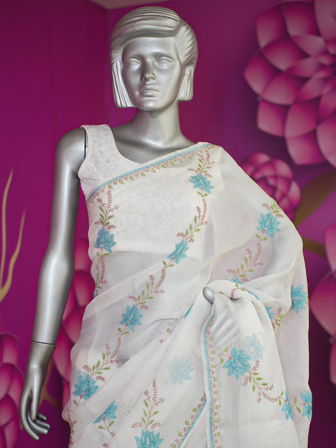 Ada Hand Embroidered White Organza Lucknowi Chikankari Saree With Blouse 01A604711