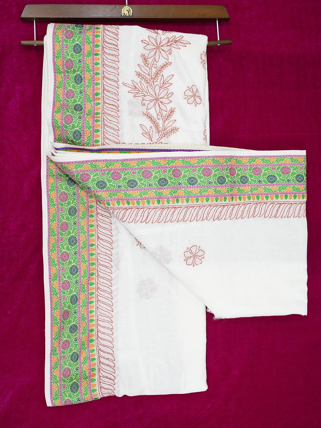 Ada Hand Embroidered White Chanderi Lucknowi Chikankari Saree With Blouse 01A572743