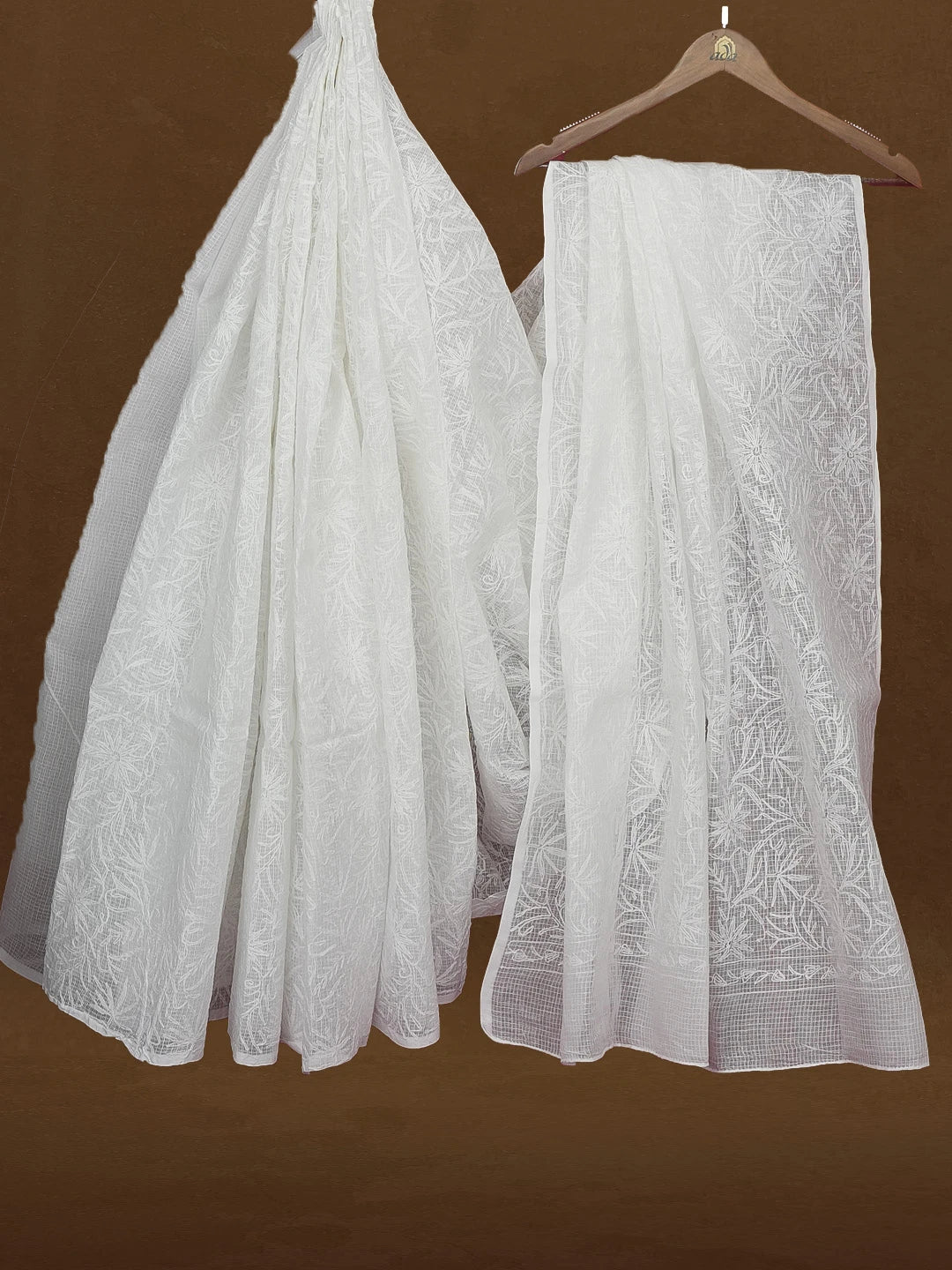 Ada Hand Embroidered White Kota Lucknowi Chikankari Saree With Blouse 01A585906