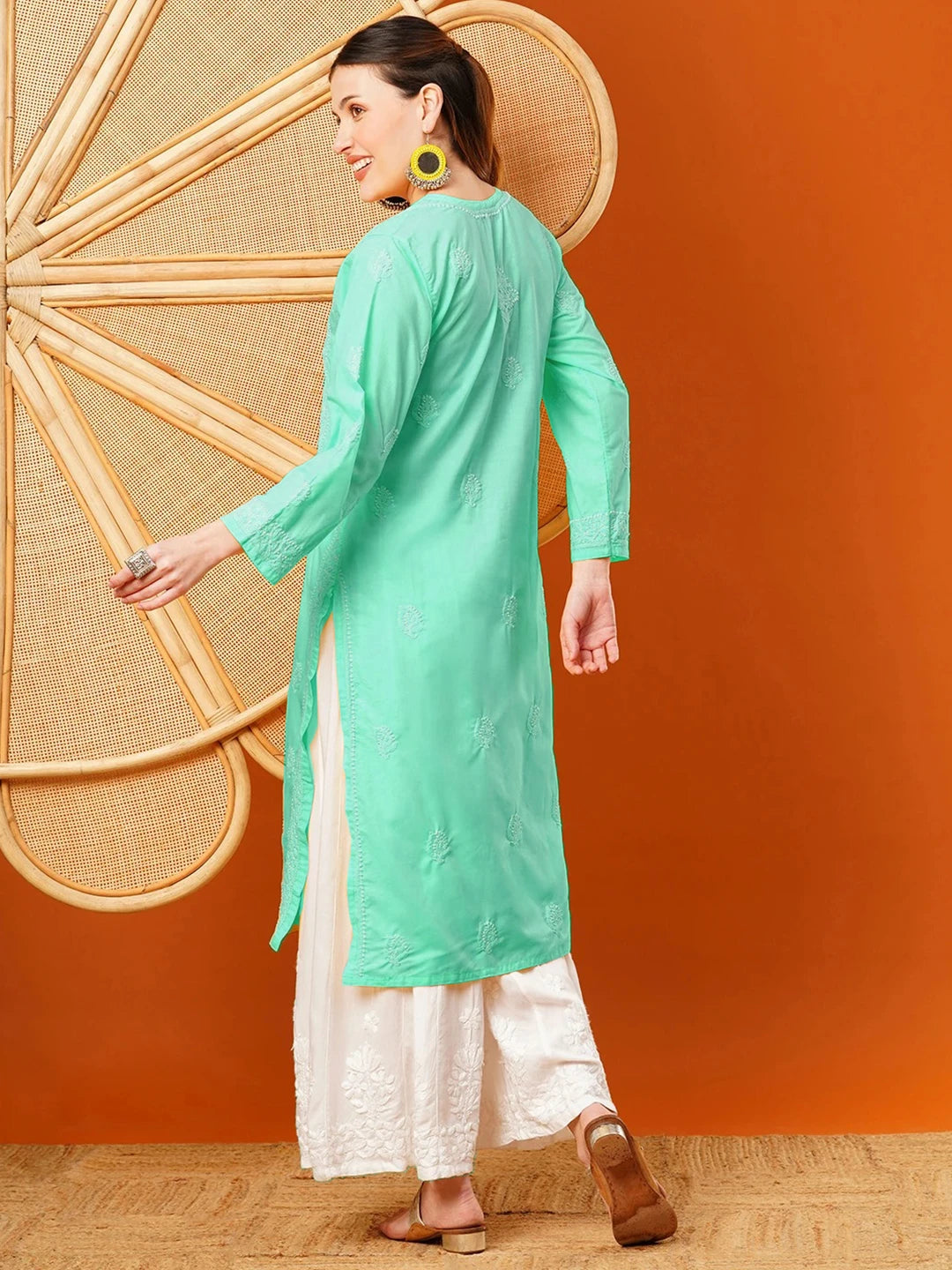 Ada Hand Embroidered Sea Green Cotton Lucknowi Chikankari Straight Kurta A411598