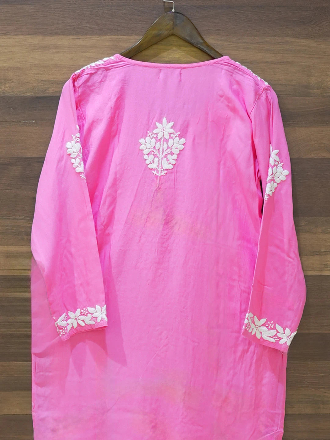 Ada Hand Embroidered Pink Rayon Lucknowi Chikankari Straight Kurta A411668