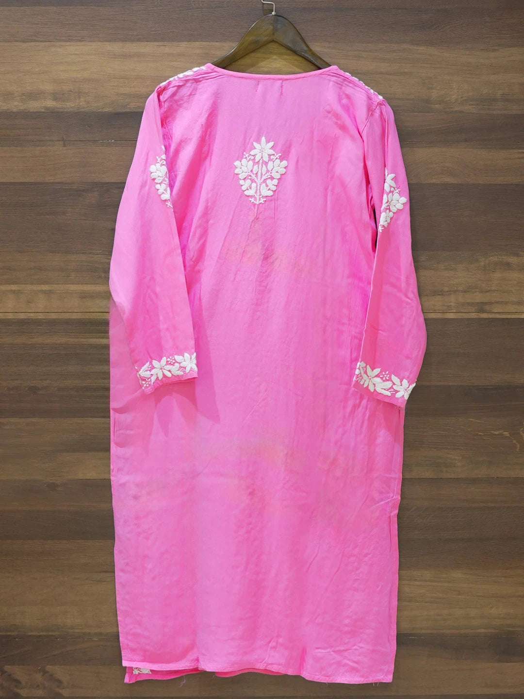 Ada Hand Embroidered Pink Rayon Lucknowi Chikankari Straight Kurta A411668