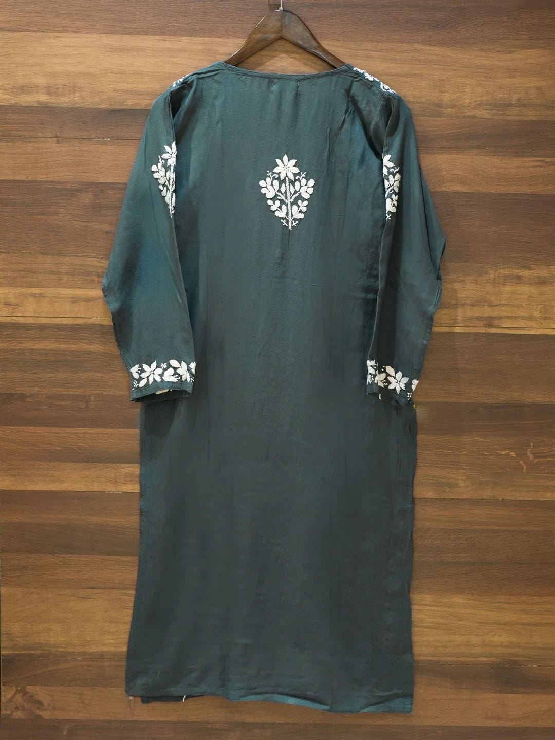 Ada Hand Embroidered Grey Rayon Lucknowi Chikankari Straight Kurta A411672