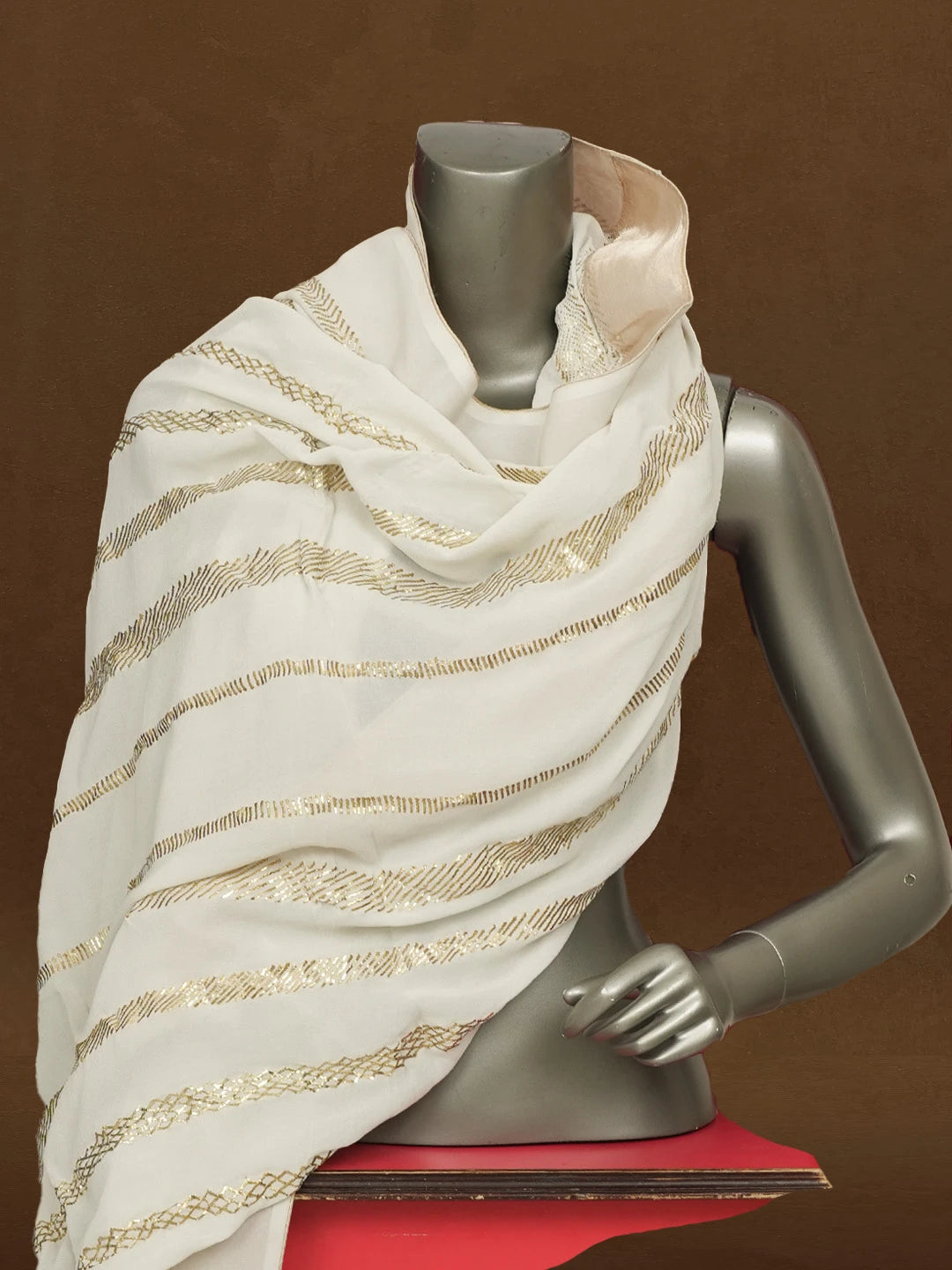 Ada Hand Embroidered Eggshell White Pure Georgette Dupatta With Muquaish Work A600697