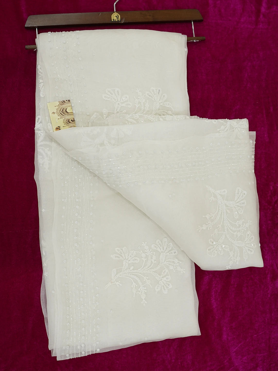 Ada Hand Embroidered Anti-flash White Organza Lucknowi Chikankari Saree With Blouse And Cutdana Work 01A570776