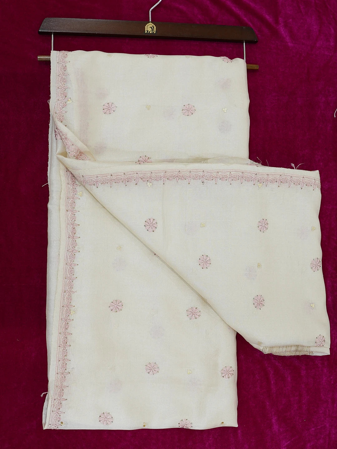 Ada Hand Embroidered Cream Silk Lucknowi Chikankari Saree/Blouse with Muqaish Work 01A338881