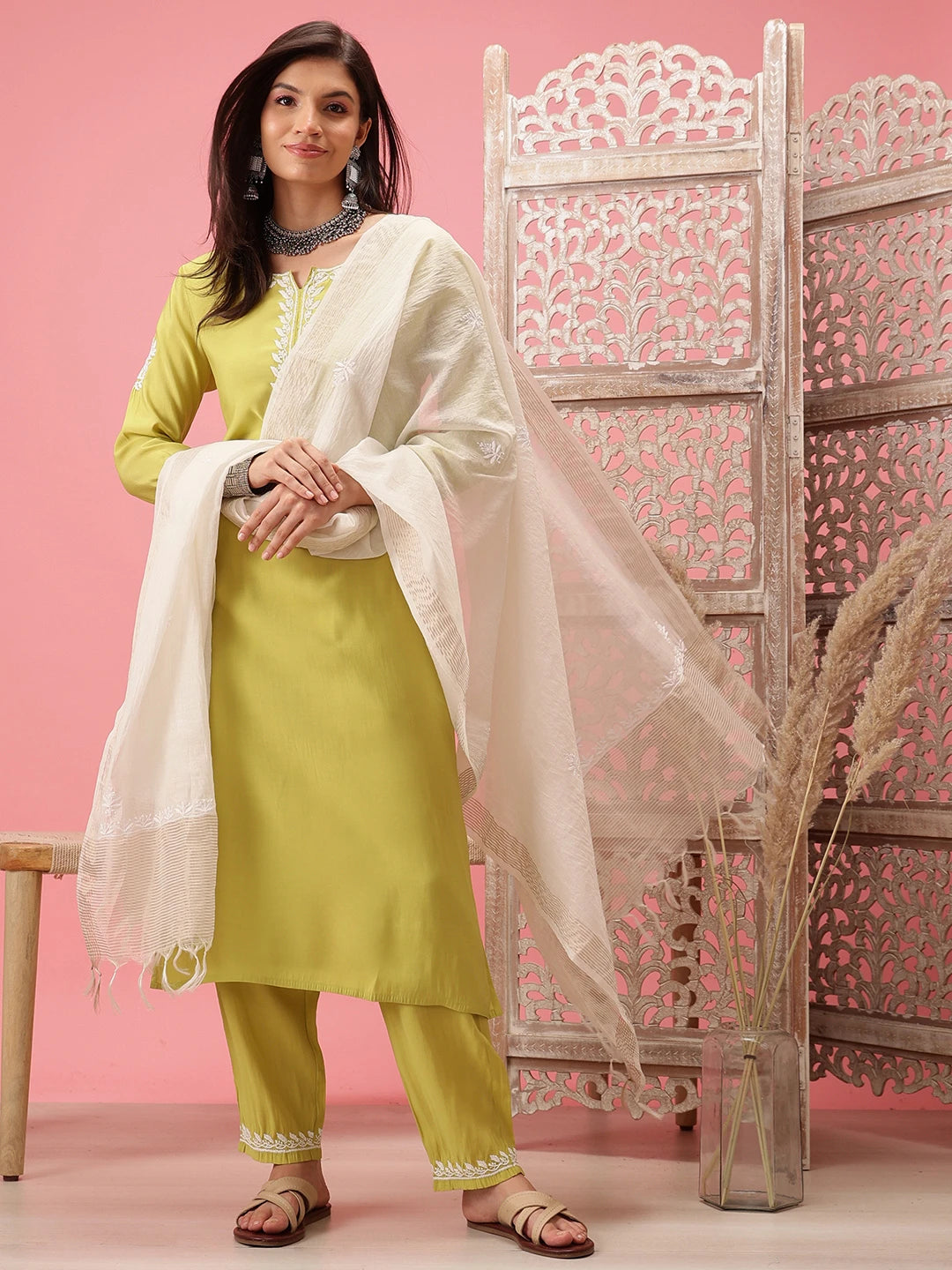 Ada Hand Embroidered White Chanderi Lucknowi Chikankari Dupatta A511219