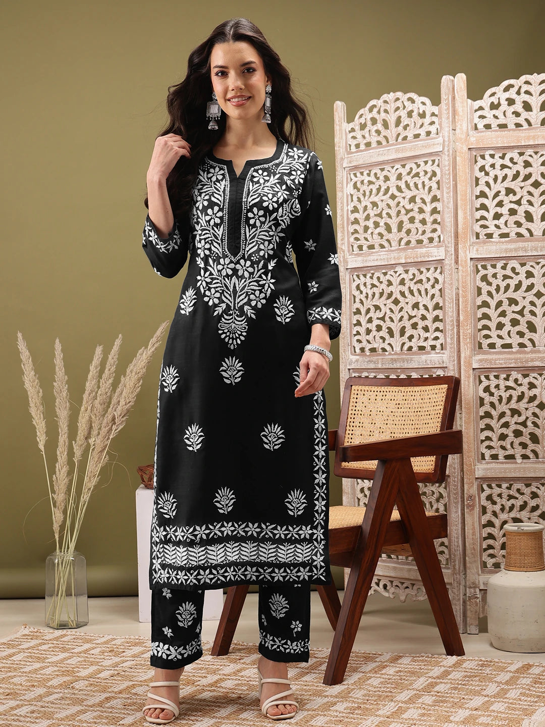 Ada Hand Embroidered Black Cotton Lucknowi Chikankari Co-Ord Set A811275