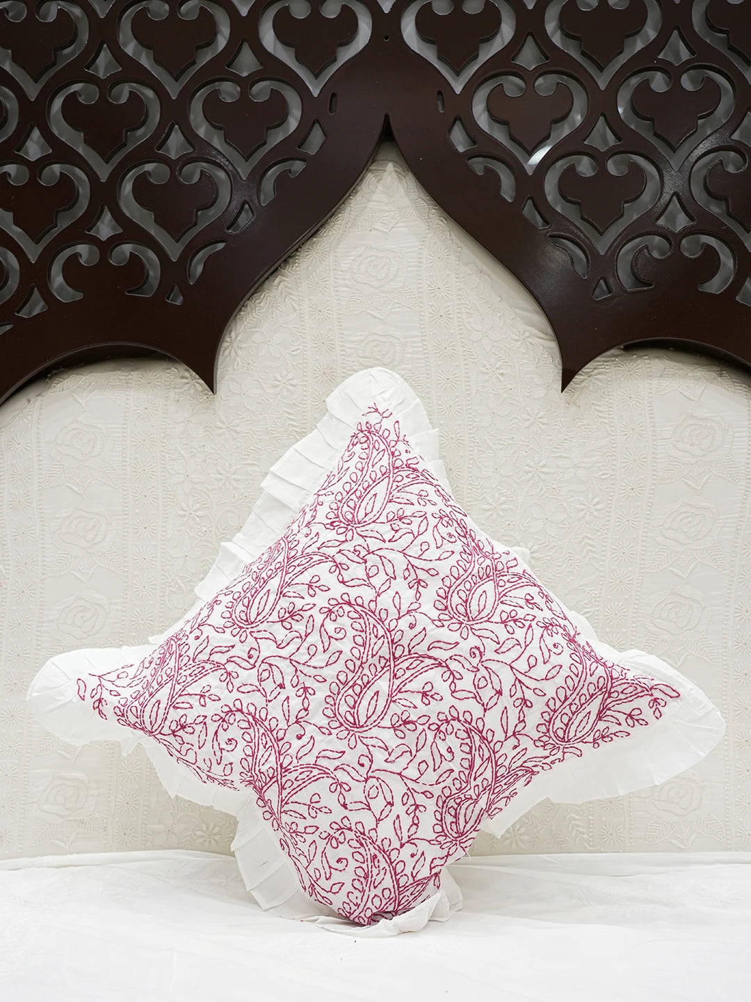 Ada Hand Embroidered White Cotton Lucknowi Chikankari Cushion Cover 01A562896