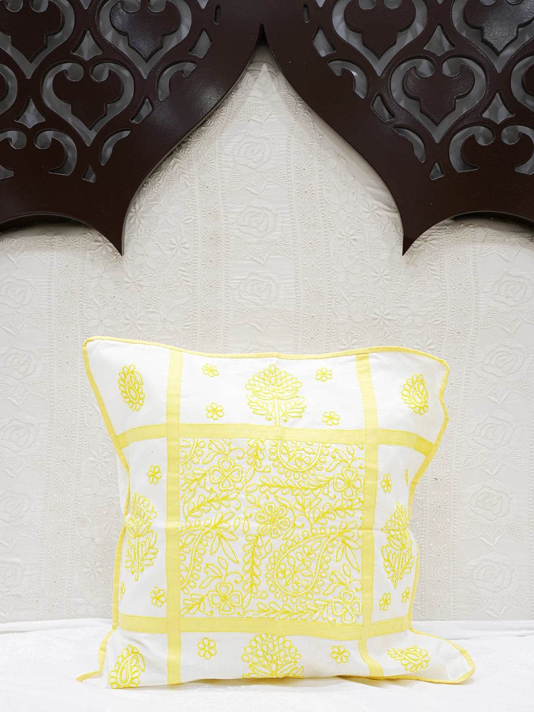 Ada Hand Embroidered White Cotton Lucknowi Chikankari Cushion Cover 01A563072