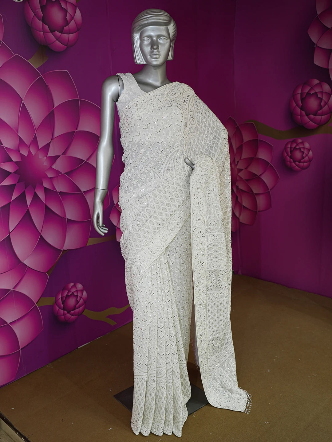 Ada Hand Embroidered White Pure Georgette Lucknowi Chikankari Saree and Blouse With Sequinned Work 01A585480