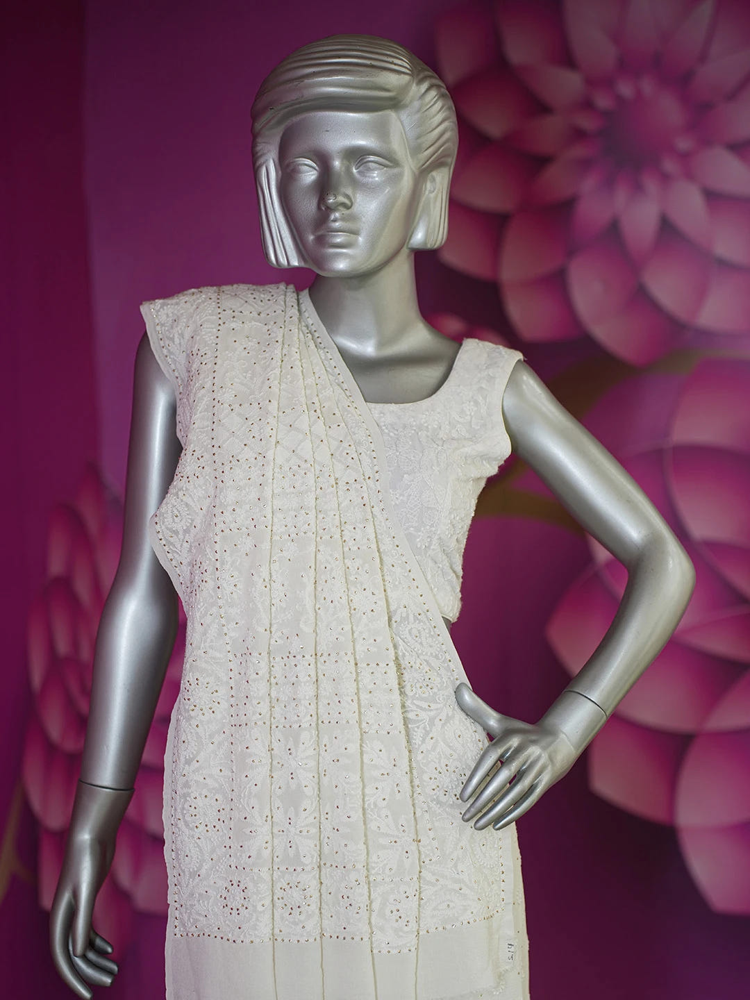 Ada Hand Embroidered White Pure Georgette Lucknowi Chikankari Saree and Blouse With Muqaish Work 01A449532