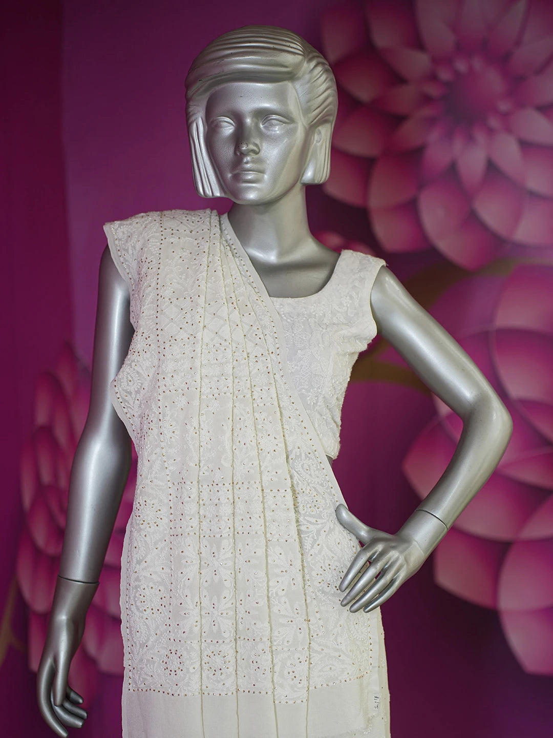 Ada Hand Embroidered White Pure Georgette Lucknowi Chikankari Saree and Blouse With Muqaish Work 01A449532