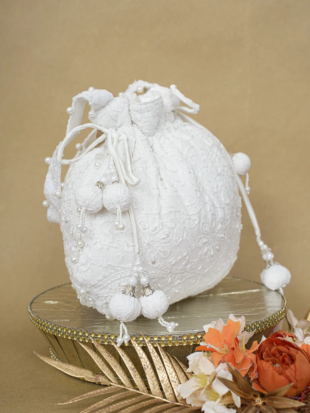 Ada Hand Embroidered White Pure Georgette Lucknowi Chikankari Potli Bag With Pearl Work 01A628637