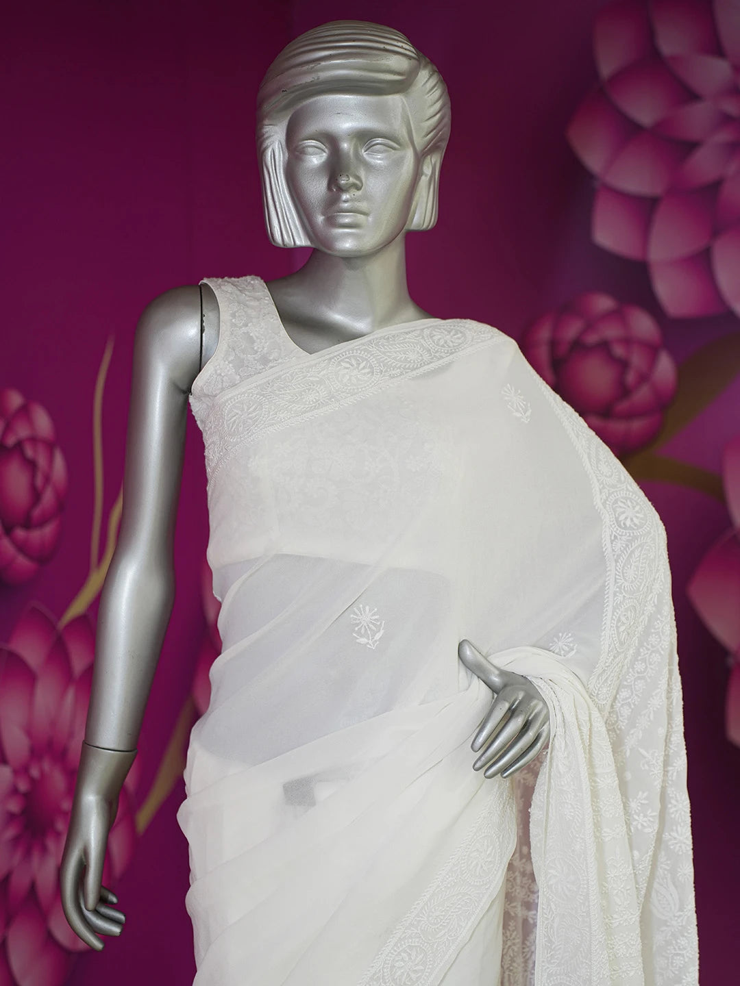 Ada Hand Embroidered White Pure Georgette Lucknowi Chikankari Saree With Blouse 01A555935
