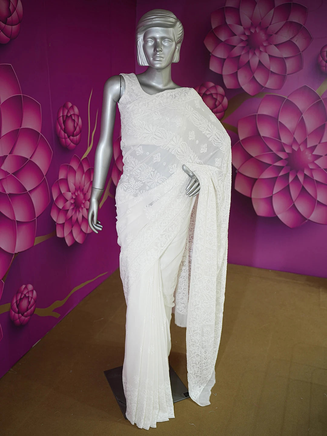 Ada Hand Embroidered White Pure Georgette Lucknowi Chikankari Saree With Blouse 01A604447