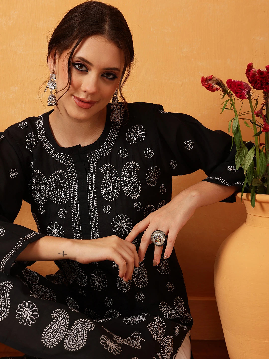 Ada Hand Embroidered Black Cotton Lucknowi Chikankari Straight Kurta A411631
