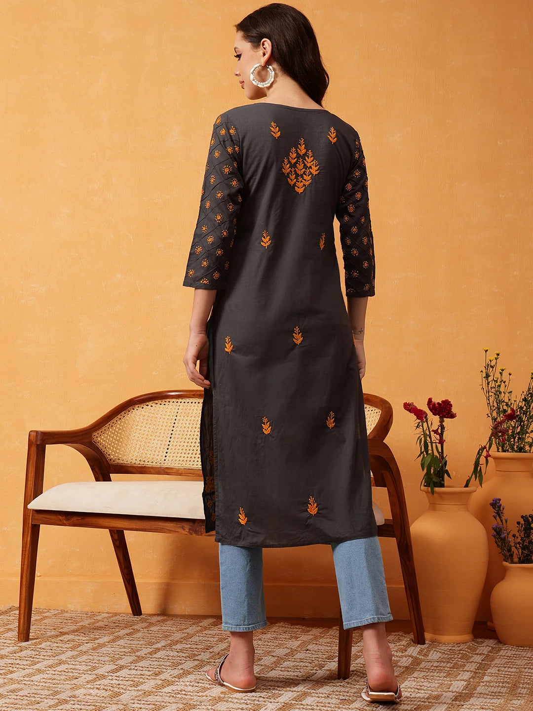Ada Hand Embroidered Grey Cotton Lucknowi Chikankari Straight Kurta A411149
