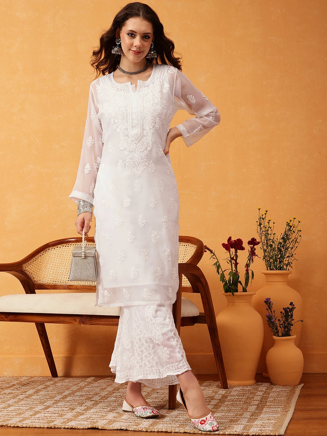Ada Hand Embroidered White Georgette Lucknowi Chikankari Kurta Set With Slip A811291