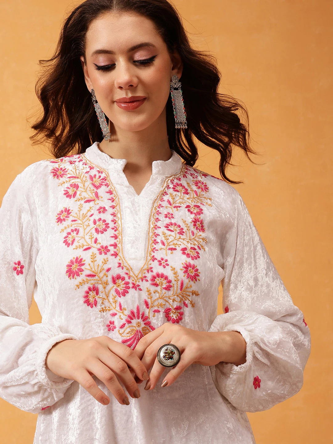 Ada Hand Embroidered White Velvet Lucknowi Chikankari Co-Ord Set 01A561120