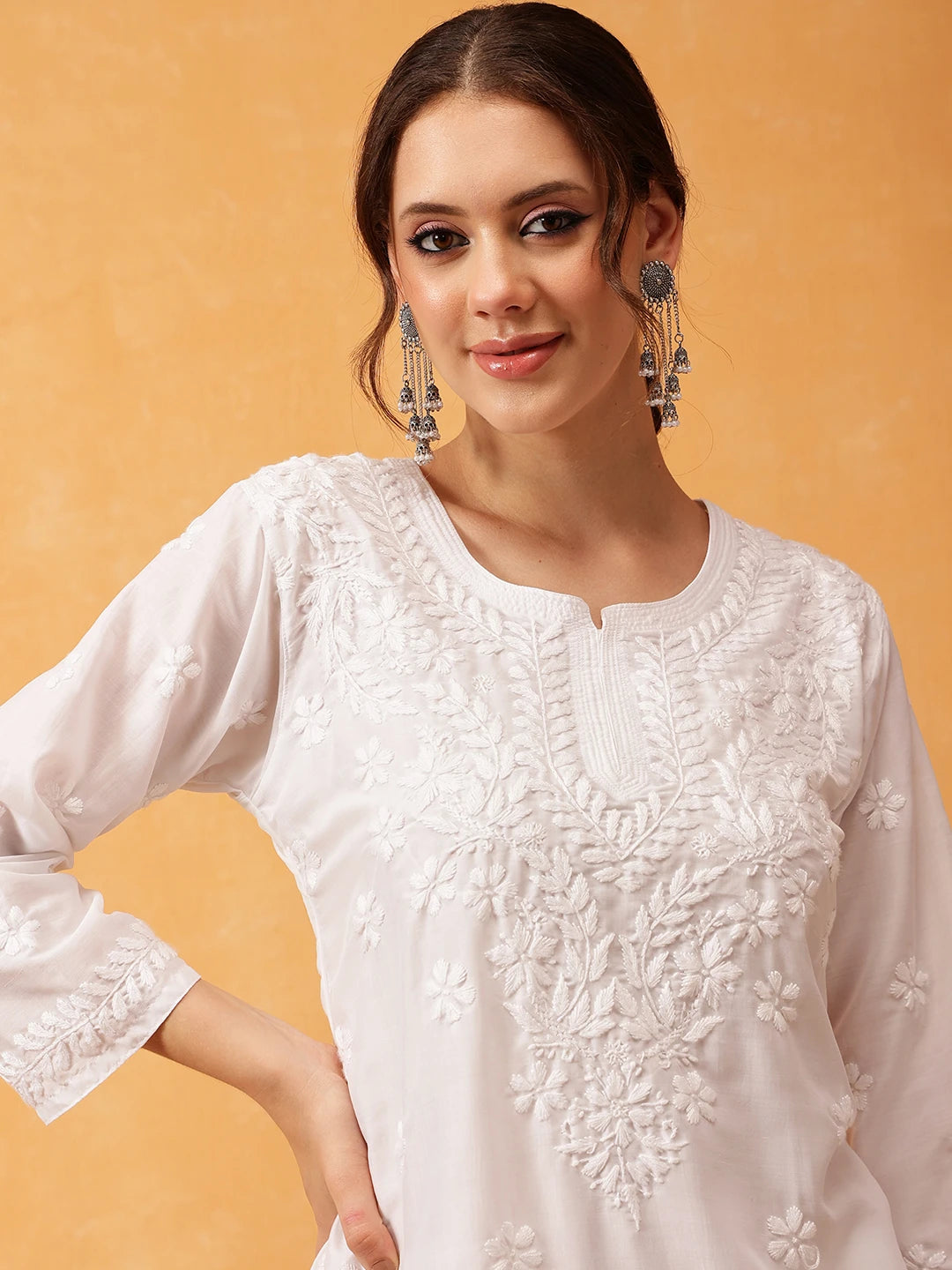 Ada Hand Embroidered White Muslin Lucknowi Chikankari Short Kurti A911425
