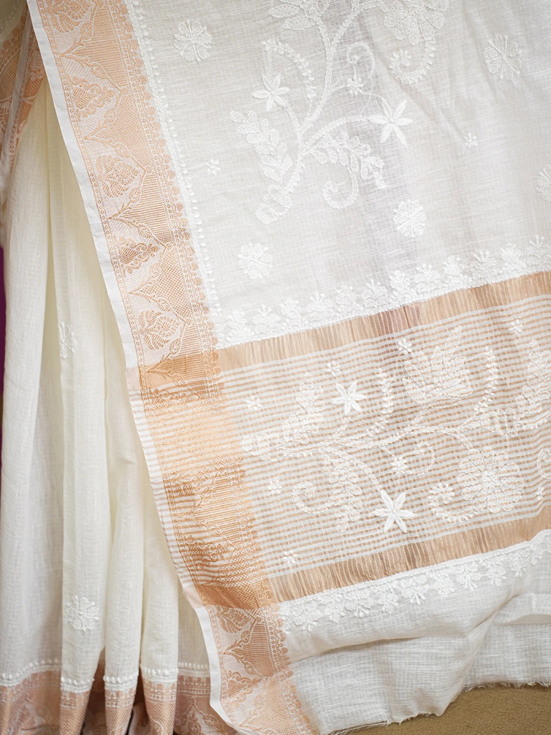 Ada Hand Embroidered Off White Chanderi Lucknowi Chikankari Saree With Blouse 01A592680