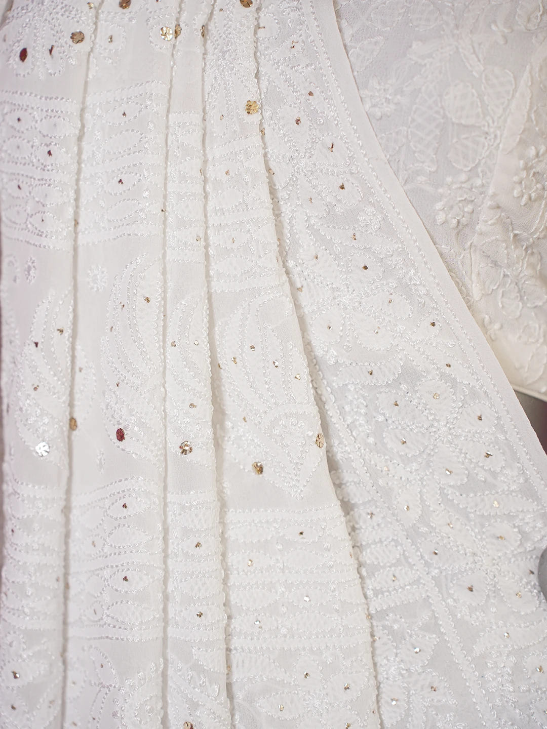 Ada Hand Embroidered White Pure Georgette Lucknowi Chikankari Saree and Blouse With Mukaish Work 01A620469