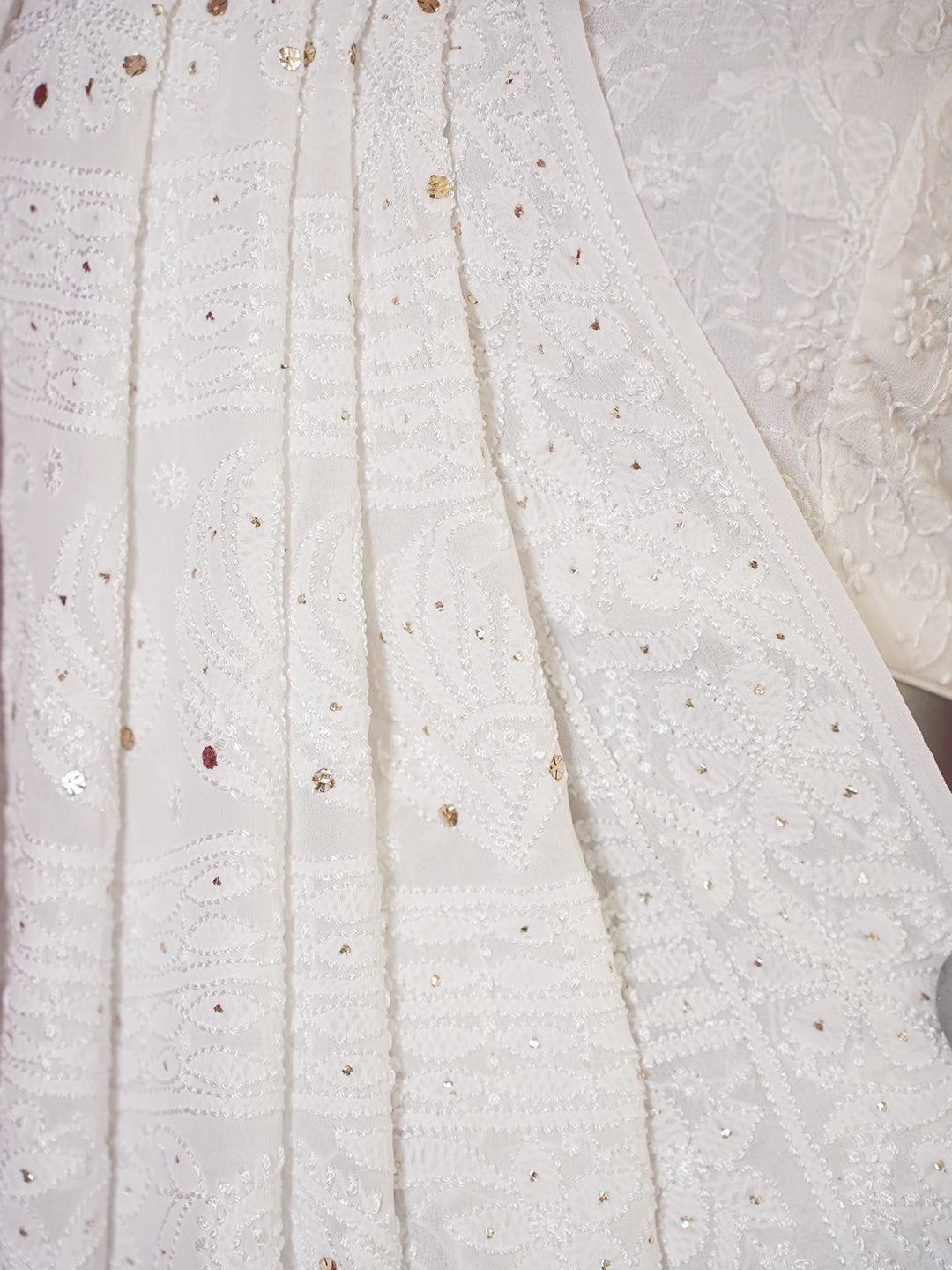 Ada Hand Embroidered White Pure Georgette Lucknowi Chikankari Saree and Blouse With Mukaish Work 01A620469
