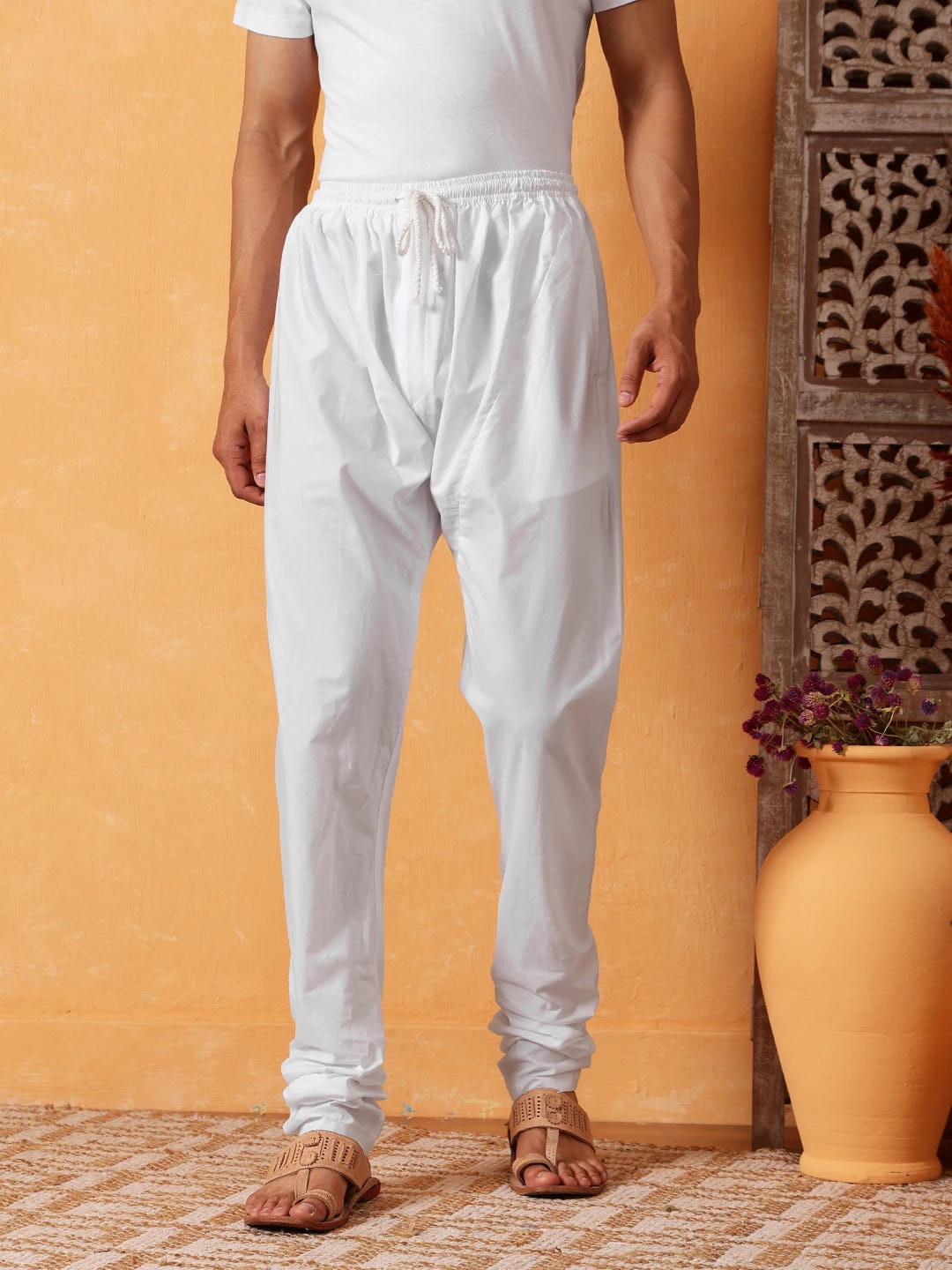 Ada White Cotton Men's Churidar A611166