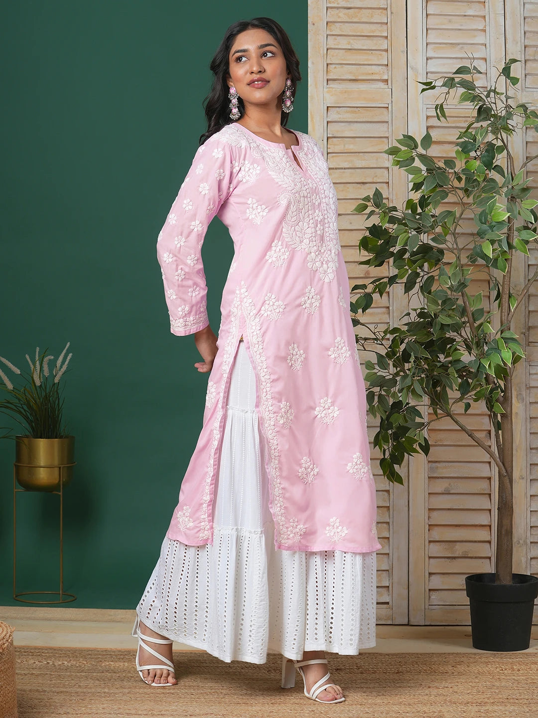 Ada Hand Embroidered Pink Cotton Lucknowi Chikankari Straight Kurta A411699
