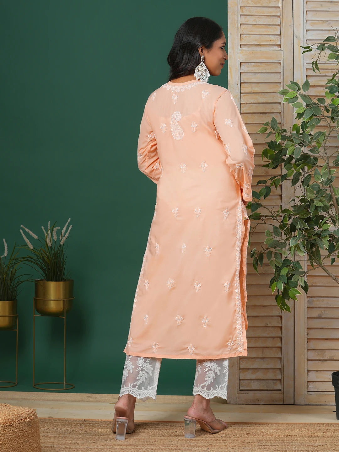 Ada Hand Embroidered Peach Cotton Lucknowi Chikankari Straight Kurta A411682