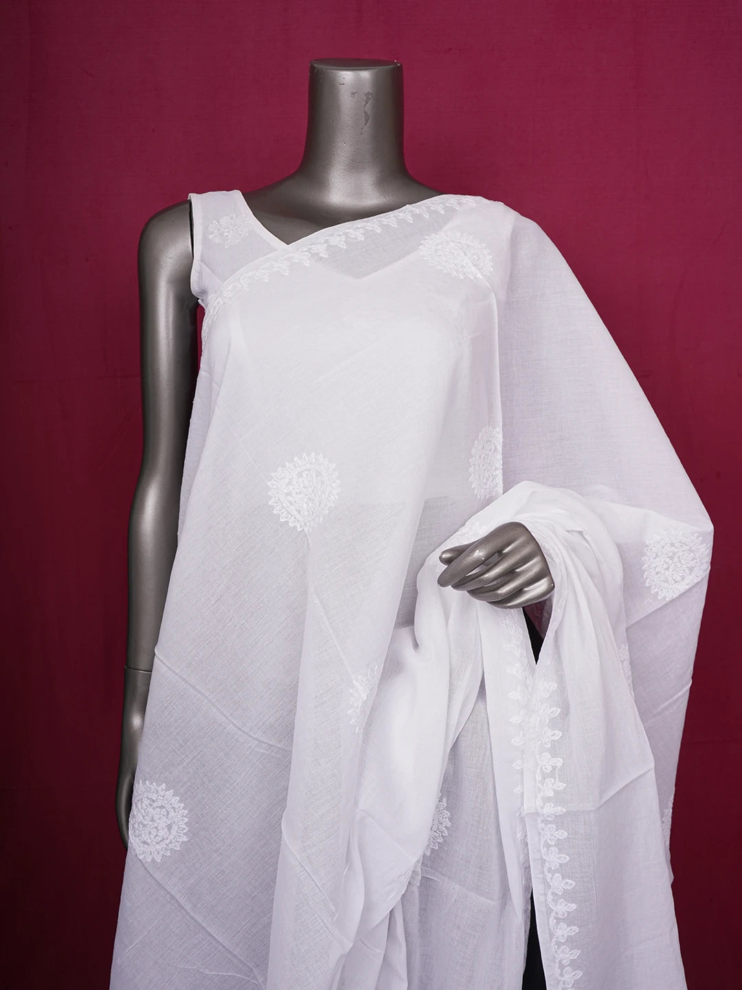 Ada Hand Embroidered White Cotton Lucknowi Chikankari Dupatta 01A597650