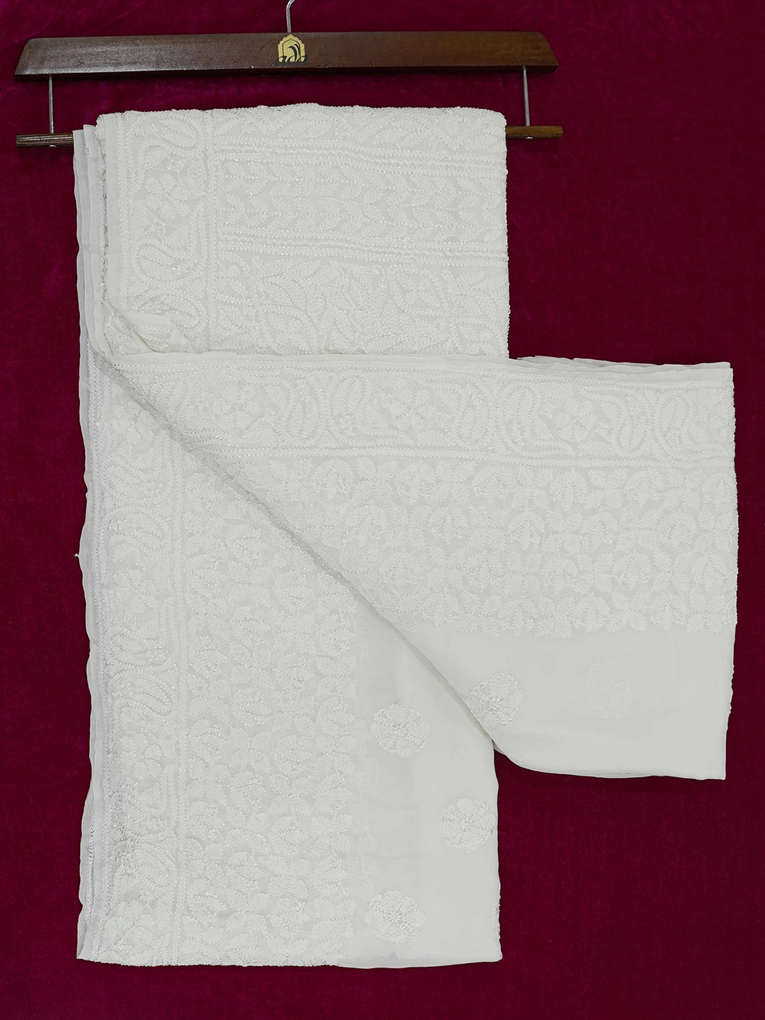 Ada Hand Embroidered White Pure Georgette Lucknowi Chikankari Saree With Blouse 01A620474