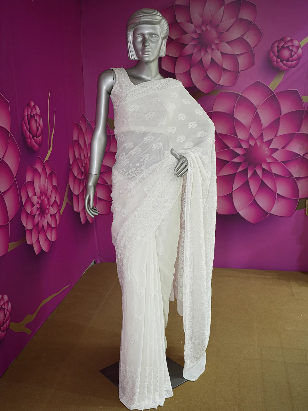 Ada Hand Embroidered White Pure Georgette Lucknowi Chikankari Saree With Blouse 01A620474