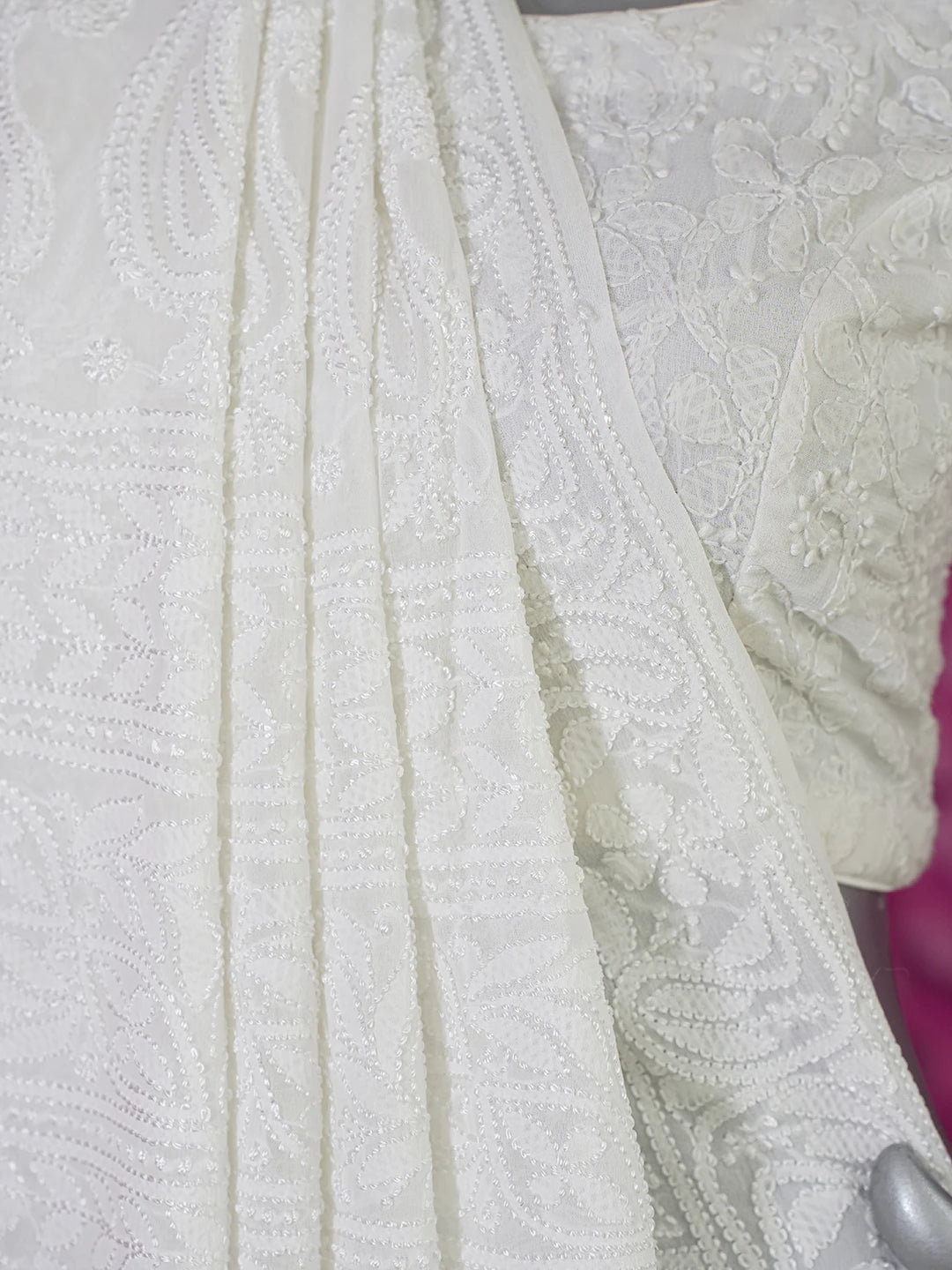 Ada Hand Embroidered White Pure Georgette Lucknowi Chikankari Saree With Blouse 01A620474