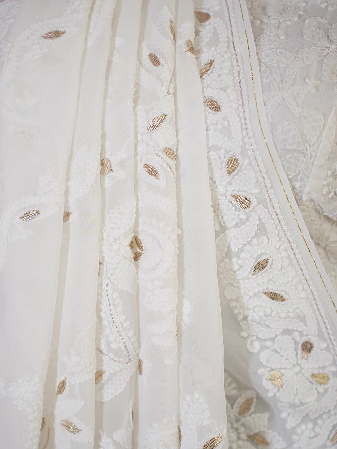 Ada Hand Embroidered White Viscose Georgette Lucknowi Chikankari Saree/Blouse With Gota Patti Work 01A627505