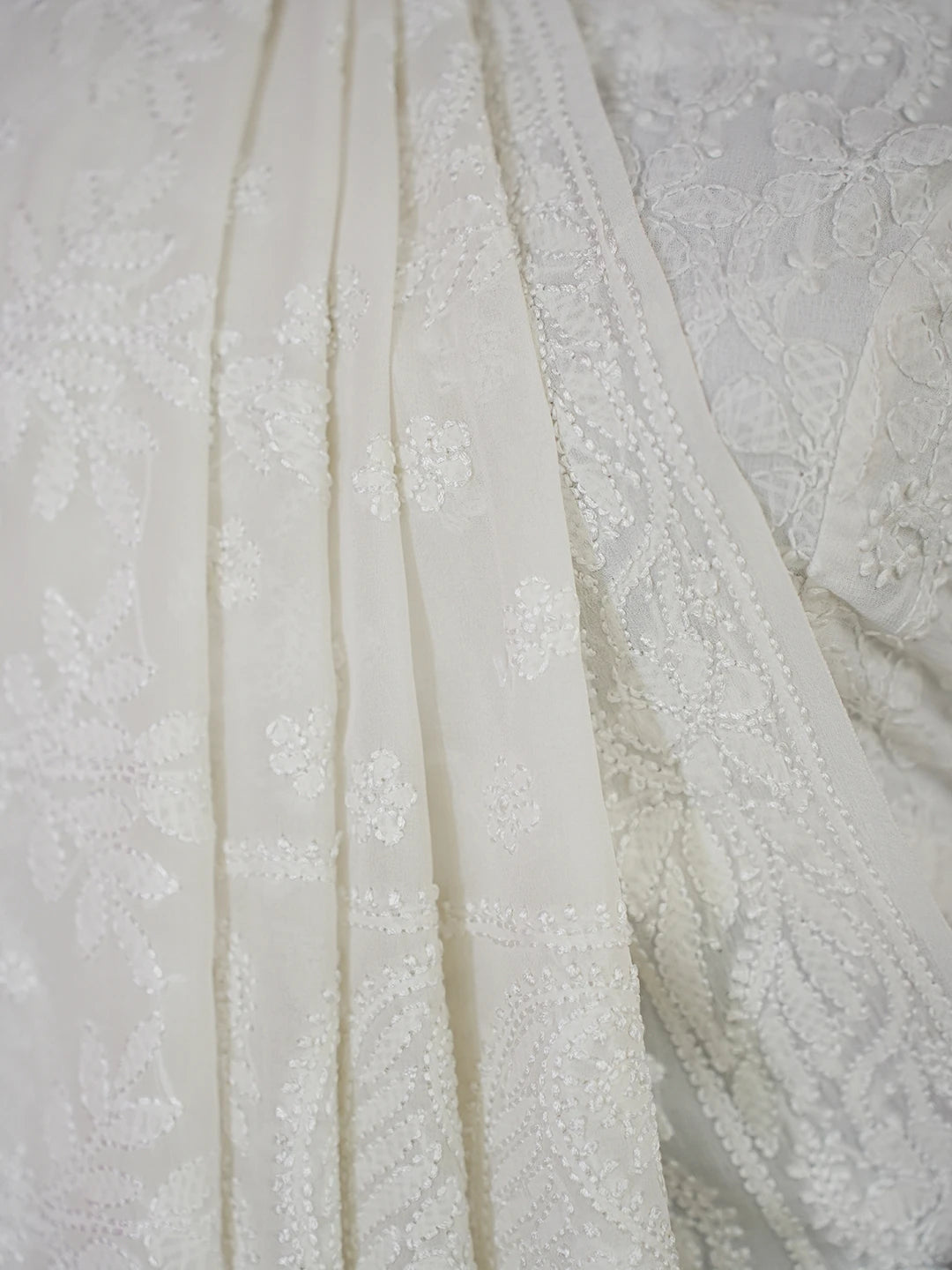 Ada Hand Embroidered White Pure Georgette Lucknowi Chikankari Saree With Blouse 01A626503