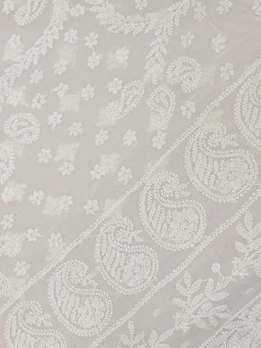Ada Hand Embroidered White Pure Georgette Lucknowi Chikankari Saree With Blouse 01A626503