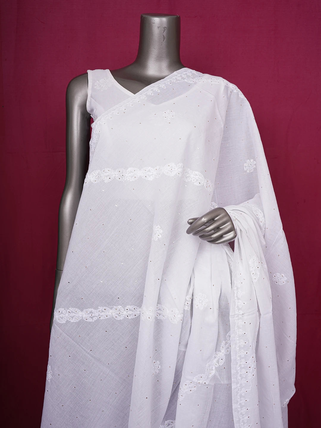 Ada Hand Embroidered White Cotton Lucknowi Chikankari Dupatta 01A597419